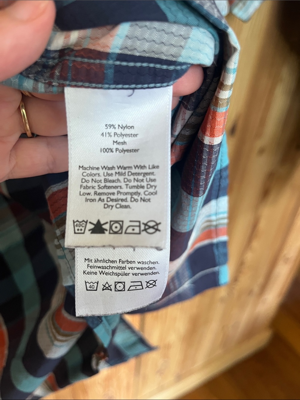 Eddie Bauer Blue Plaid Short-Sleeve Shirt (size XL) - Picture 7 of 7